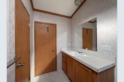2208 Edgeview Drive, Monroe, WI 53566 - Photo 24