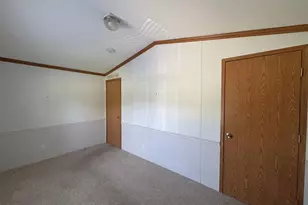 2208 Edgeview Dr, Monroe, WI 53566 - Photo 32