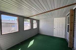 2208 Edgeview Dr, Monroe, WI 53566 - Photo 4