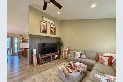 1011 E Whippoorwill Way, Beloit, WI 53511 - Photo 20