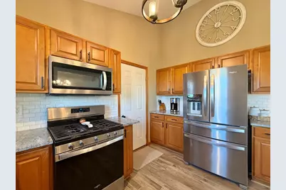 1011 E Whippoorwill Way, Beloit, WI 53511 - Photo 10