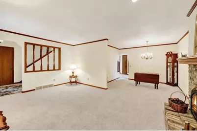 5774-76 Tudor Drive, Fitchburg, WI 53711 - Photo 10