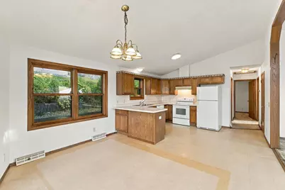 8 E Deerfield Street, Deerfield, WI 53531 - Photo 12