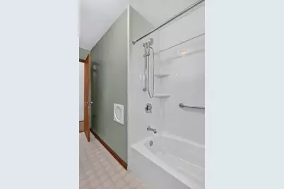 10650 N Oakway Lane, Edgerton, WI 53534 - Photo 20
