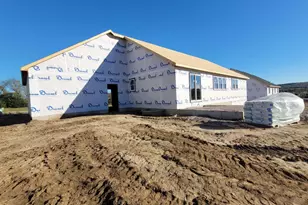 311 Roosevelt St, Baraboo, WI 53913 - Photo 2
