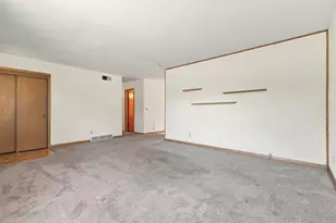 2006 Cameron Dr, Madison, WI 53711 - Photo 6