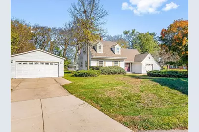 15 Valley Road, Beloit, WI 53511 - Photo 1