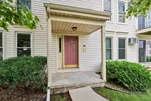 6733 Park Edge Dr, Madison, WI 53719 - Photo 2
