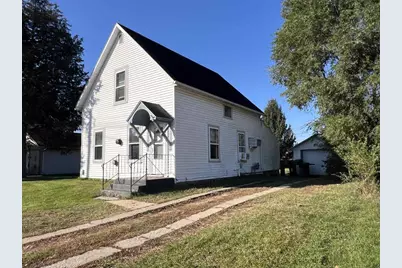 515 S Clinton Street, Princeton, WI 54968 - Photo 2