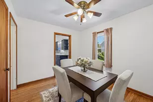 1929 Melrose St, Madison, WI 53704 - Photo 16