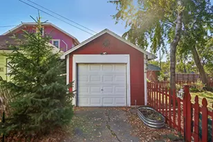 1889 E Washington Ave, Madison, WI 53704 - Photo 22