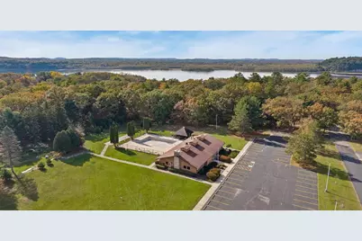1131A S Gillette Drive, Dell Prairie, WI 53965 - Photo 64