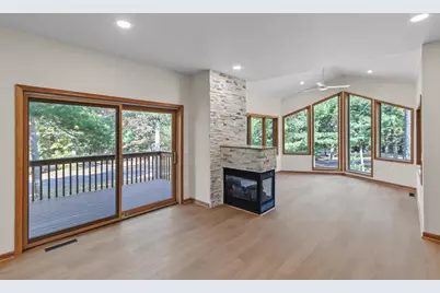 1131A S Gillette Drive, Dell Prairie, WI 53965 - Photo 16