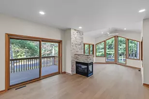 1131A S Gillette Dr, Dell Prairie, WI 53965 - Photo 16