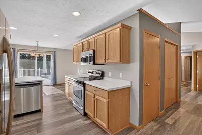 3928 Windwood Drive, Janesville, WI 53546 - Photo 12