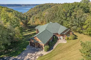 14767 Eagle Ridge Rd, Ferryville, WI 54628 - Photo 2