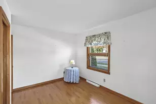 722 8th St, Baraboo, WI 53913 - Photo 18