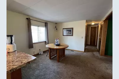 240 Ridgewood Drive, Viroqua, WI 54665 - Photo 8