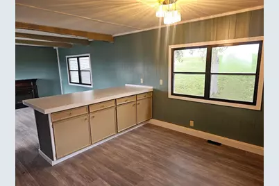 601 N Main Street #36, Fall River, WI 53932 - Photo 4