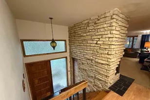 1725 Elizabeth St, Baraboo, WI 53913 - Photo 4
