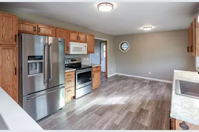 506 S Union Street, Ridgeville, WI 53533 - Photo 8