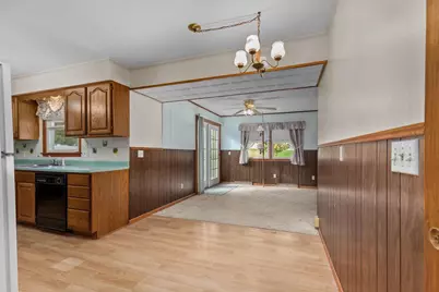 531 Sunrise Lane, Markesan, WI 53946 - Photo 6