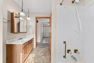 1012 4th St, Baraboo, WI 53913 - Photo 22