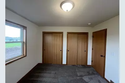 1049-1051 Fir Court, Janesville, WI 53546 - Photo 6