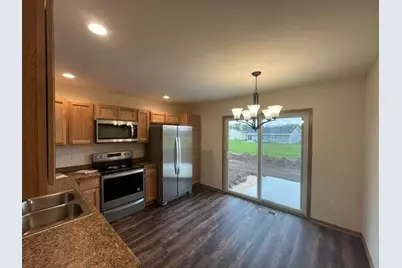 1049-1051 Fir Court, Janesville, WI 53546 - Photo 4