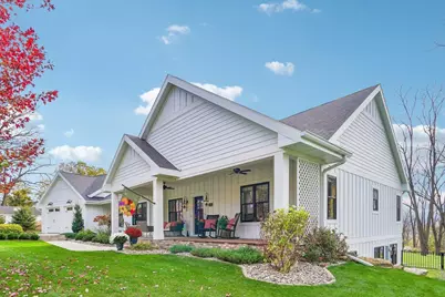 1210 Crawford Street, Baraboo, WI 53913 - Photo 4