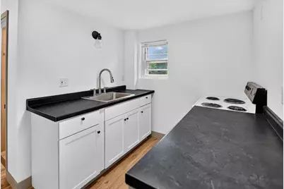 1710 Blossom Lane, Madison, WI 53716 - Photo 6