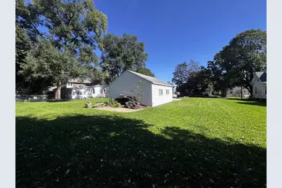 319 N Pine Street, Janesville, WI 53546 - Photo 12