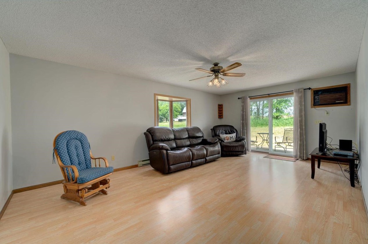 507 Raymond St, Somerset, WI 54025-7431