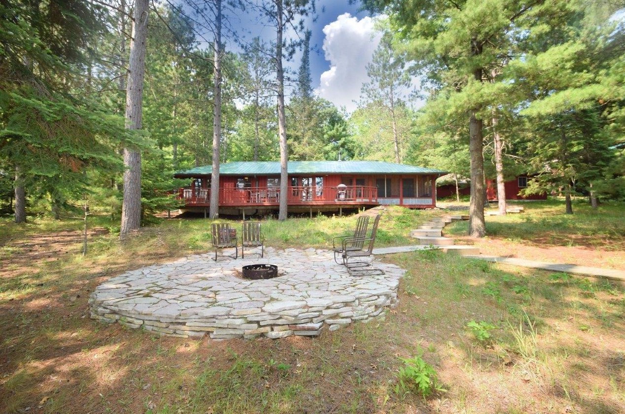 6273 Minnow Lake Rd, Yellow Lake, WI 54830