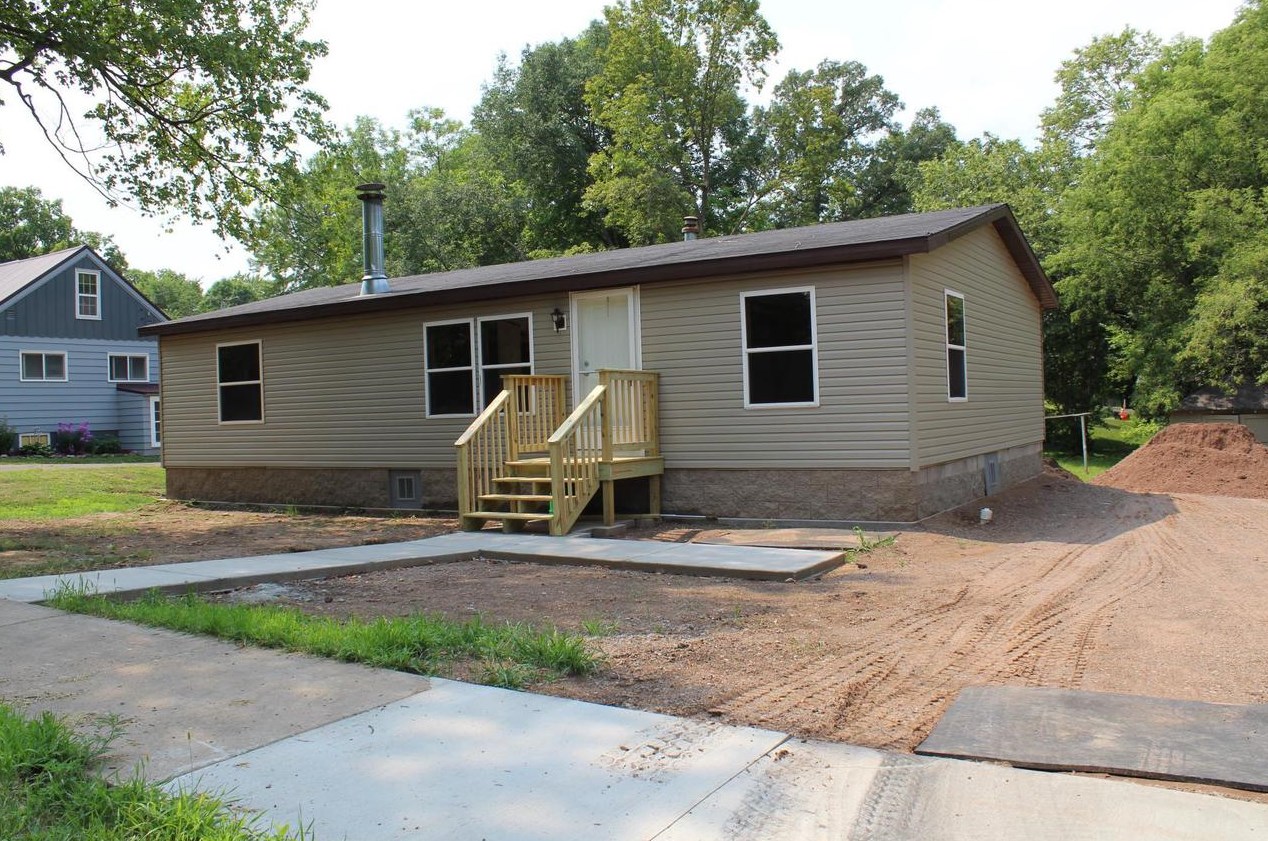 205 1st Ave N, Clam Falls, WI 54837