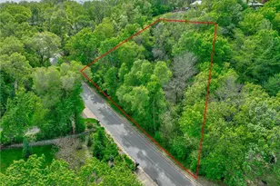 1205 Riverside Dr, Hudson, WI 54016 - Photo 4