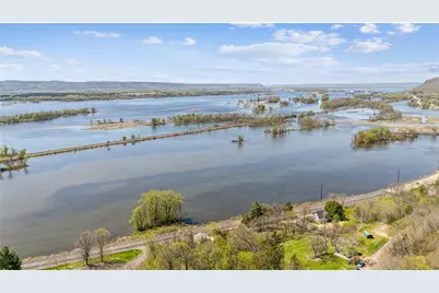 260 N State Road 35, Alma, WI 54610 - Photo 22