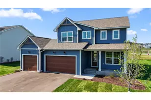 1513 Creekwood Dr, New Richmond, WI 54017 - Photo 2