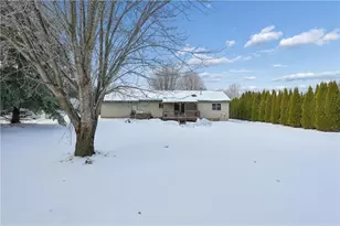 418 Aaron St, Star Prairie, WI 54026 - Photo 8