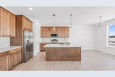 1517 Creekwood Drive, New Richmond, WI 54017 - Photo 10