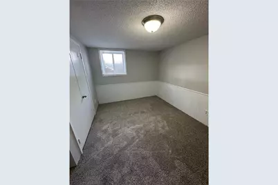 332 E Pleasant Avenue, Ellsworth, WI 54011 - Photo 26