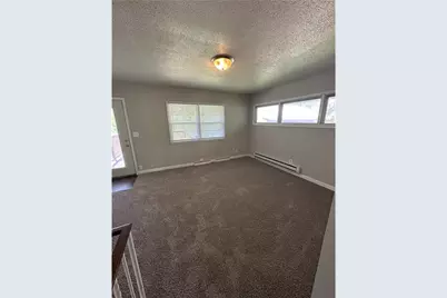 332 E Pleasant Avenue, Ellsworth, WI 54011 - Photo 22