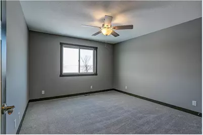 492 Coyote Way, New Richmond, WI 54017 - Photo 12