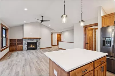 437 Coyote Way, New Richmond, WI 54017 - Photo 12