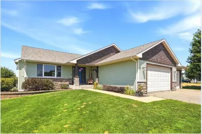 1647 Valley Quail Drive, River Falls, WI 54022 - Photo 2