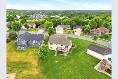 1647 Valley Quail Drive, River Falls, WI 54022 - Photo 44