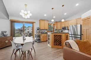 1647 Valley Quail Dr, River Falls, WI 54022 - Photo 8