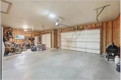 1647 Valley Quail Drive, River Falls, WI 54022 - Photo 36