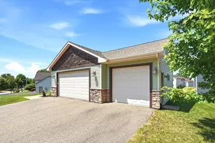 1647 Valley Quail Dr, River Falls, WI 54022 - Photo 6