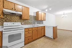 7795 Hemingway Ave, Cottage Grove, MN 55016 - Photo 12